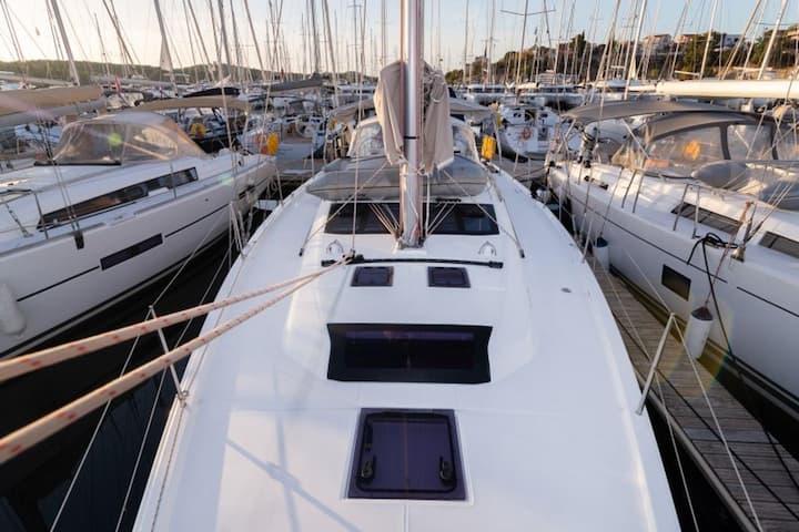  Zeilboot Dufour  430 Grand Large (2021) voor Charter - Sibenik | #16059 - 19