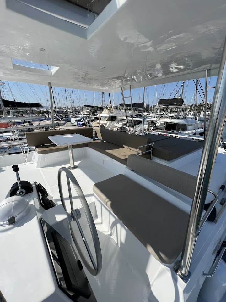 Athene 14.54 m Voor Charter Catamaran - #16088 - 4