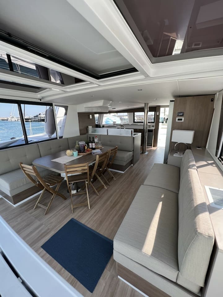 Athene 14.54 m Voor Charter Catamaran - #16088 - 12