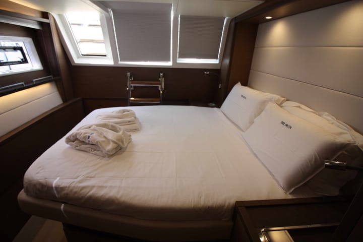 Catamaran Lagoon  620 (2020) for Charter - Marigot, Saint Martin | #16129 - 8