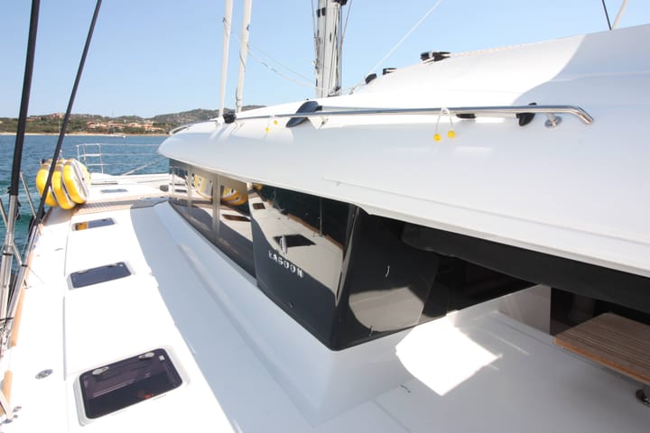 Catamaran Lagoon  620 (2020) for Charter - Marigot, Saint Martin | #16129 - 30