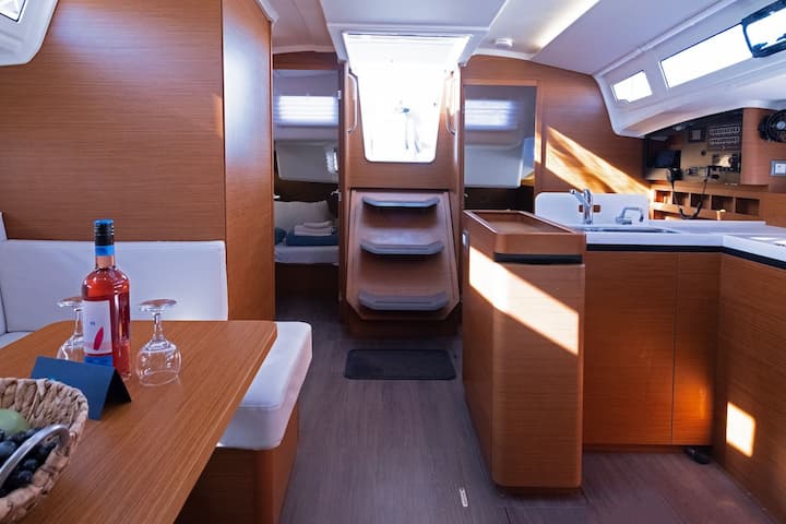 Spalato 12.35 m Per noleggio Barca a vela - #16158 - 8