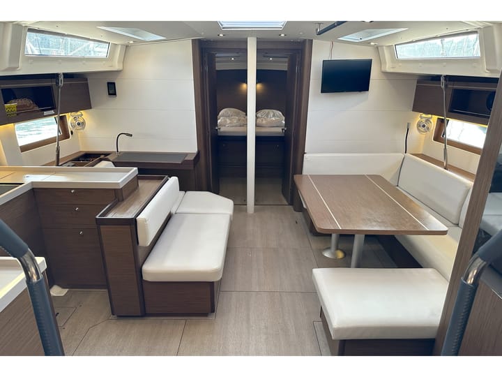 Sailboat Beneteau Oceanis 51.1 (2022) for Charter - Pula | #16170 - 2