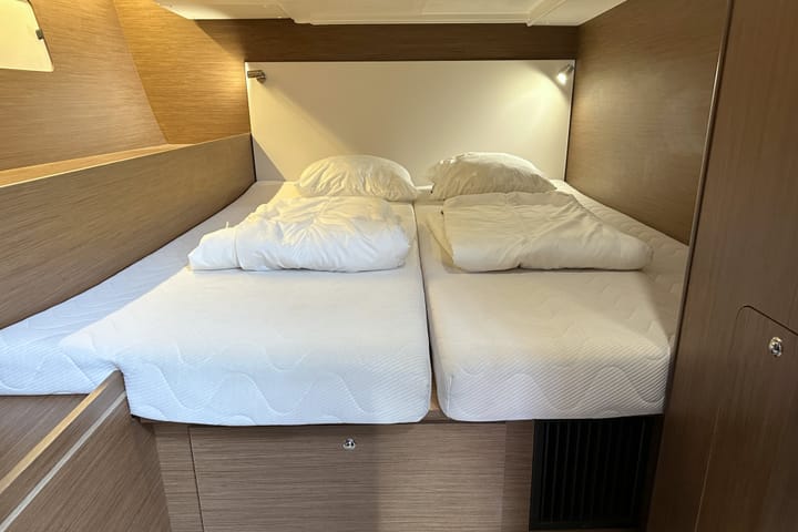 Sailboat Beneteau Oceanis 51.1 (2022) for Charter - Pula | #16170 - 22