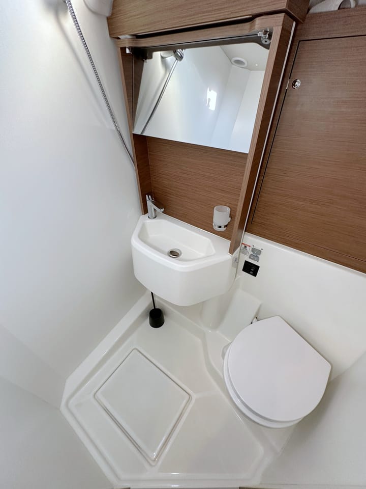 Sailboat Beneteau Oceanis 51.1 (2022) for Charter - Pula | #16170 - 6