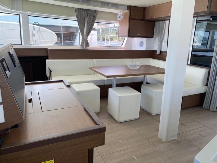 Catamaran Lagoon 52 Fly (2020) pour Charter - Pointe à Pitre | #16189 - 13