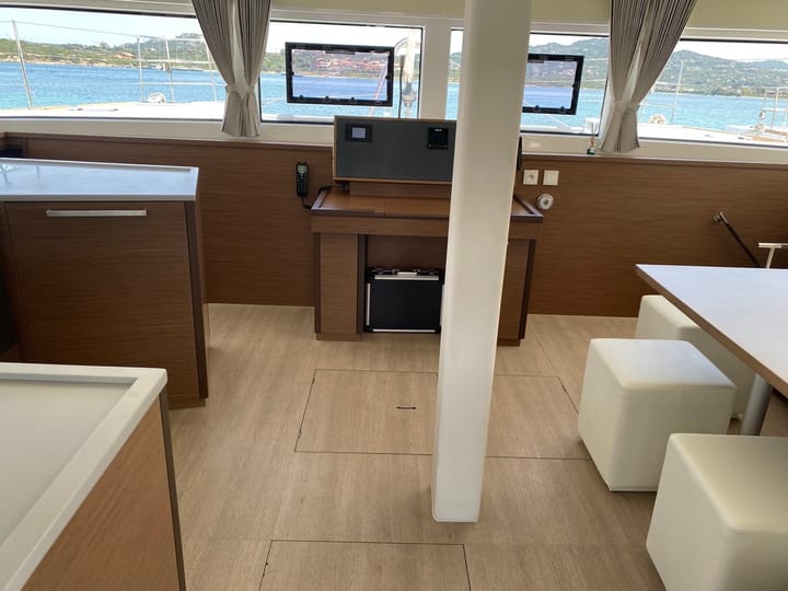 Catamaran Lagoon 52 Fly (2020) pour Charter - Pointe à Pitre | #16189 - 9