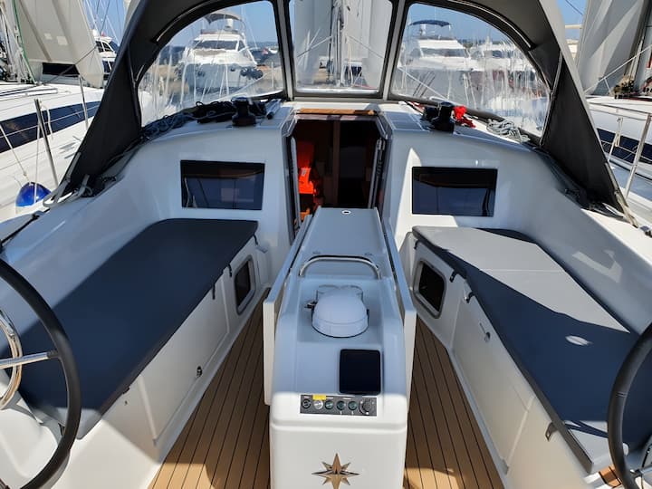 Voilier Jeanneau Sun Odyssey 410 (2021) pour Charter - Punat, Krk | #16195 - 3