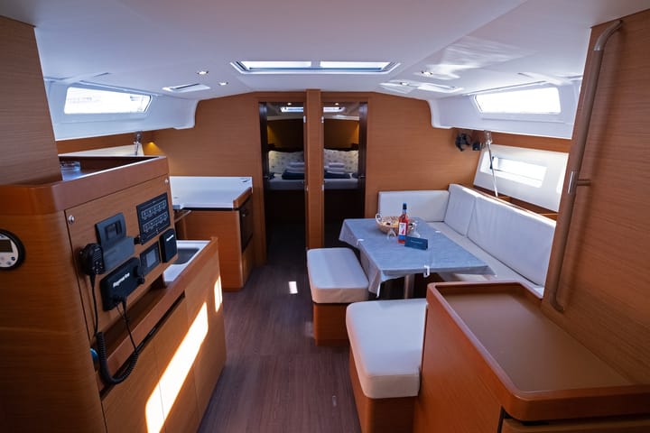 Voilier Jeanneau Sun Odyssey 490 Luxe (2024) pour Charter - Split | #16267 - 17