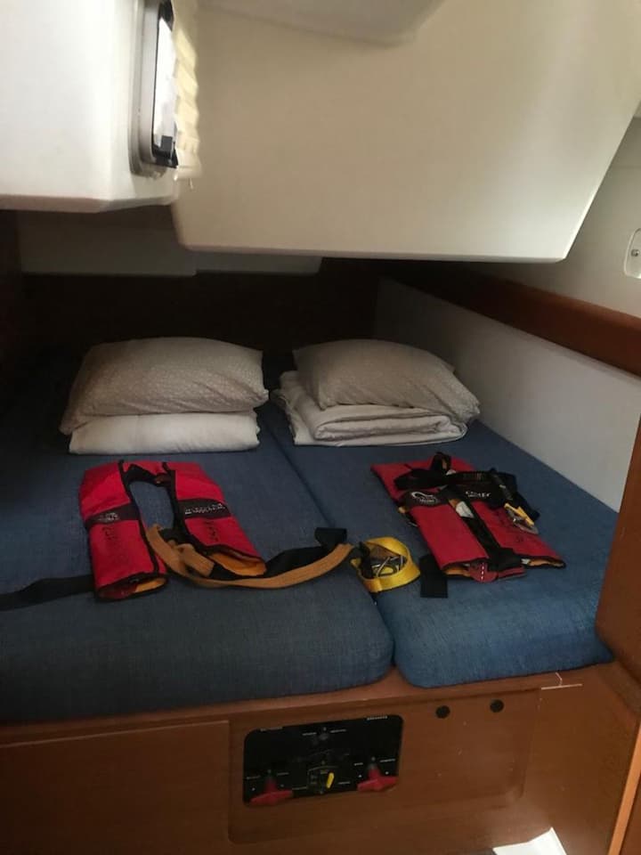  Zeilboot Jeanneau Sun Odyssey 519 (2018) voor Charter - Radazul | #16364 - 12