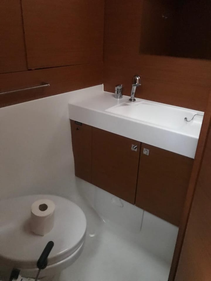  Zeilboot Jeanneau Sun Odyssey 519 (2018) voor Charter - Radazul | #16364 - 4