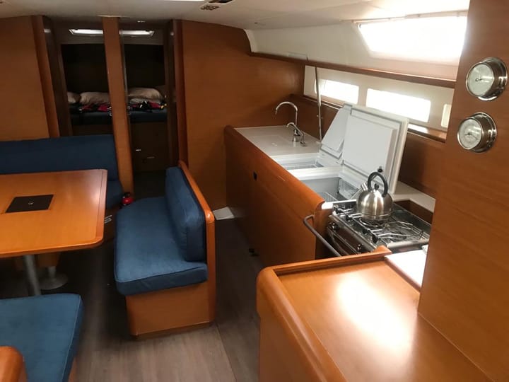  Zeilboot Jeanneau Sun Odyssey 519 (2018) voor Charter - Radazul | #16364 - 6