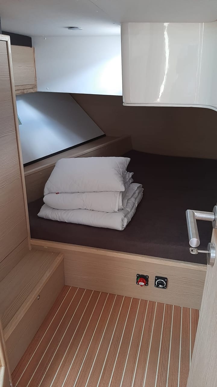 Sailboat D&D Kufner 54.2 (2022) for Charter - Trogir | #16389 - 11