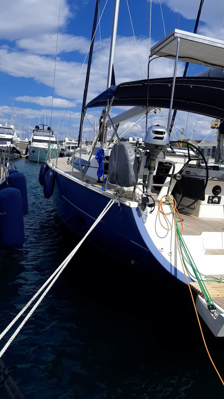 Sailboat D&D Kufner 54.2 (2022) for Charter - Trogir | #16389 - 3