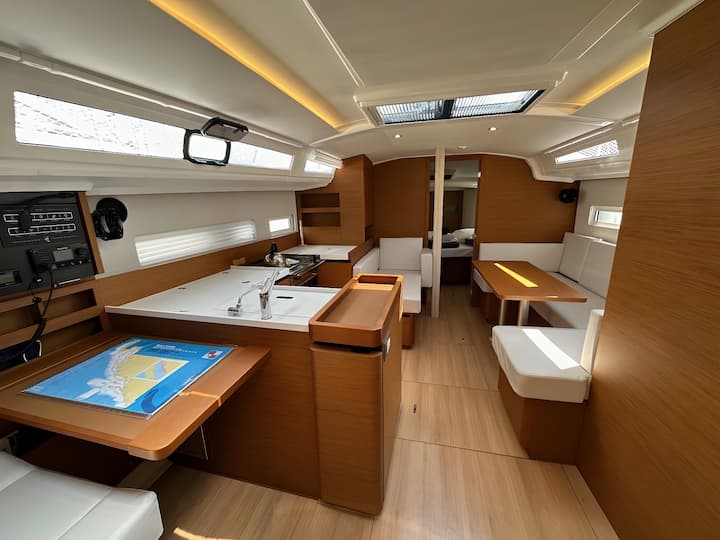  Barca a vela Jeanneau Sun Odyssey 410 (2022) per Noleggio, overcloccabile Dubrovnik | #16399 - 6