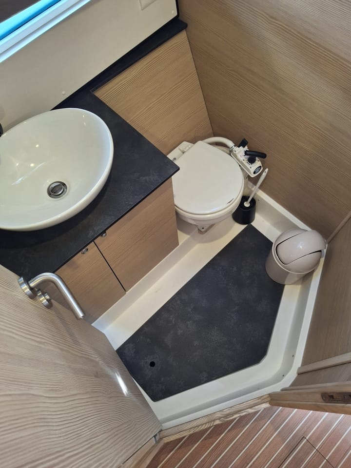 Sailboat D&D Kufner 56 (2023) for Charter - Trogir | #16415 - 11