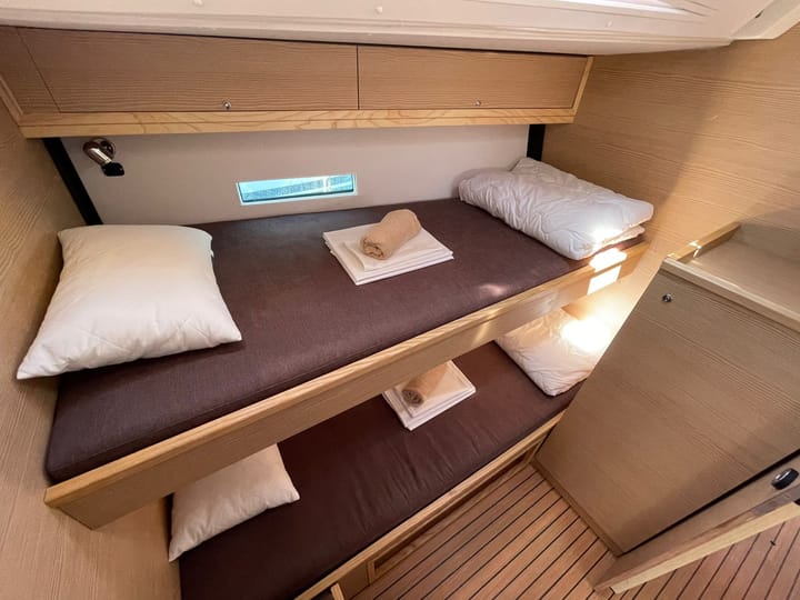 Sailboat D&D Kufner 54.2 (2022) for Charter - Trogir | #16440 - 25