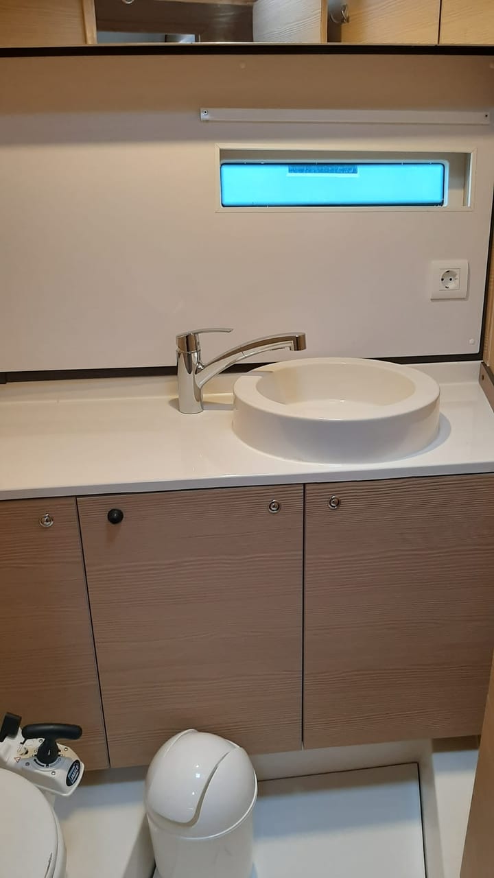 Voilier D&D Kufner 54.2 (2021) pour Charter - Trogir | #16446 - 14