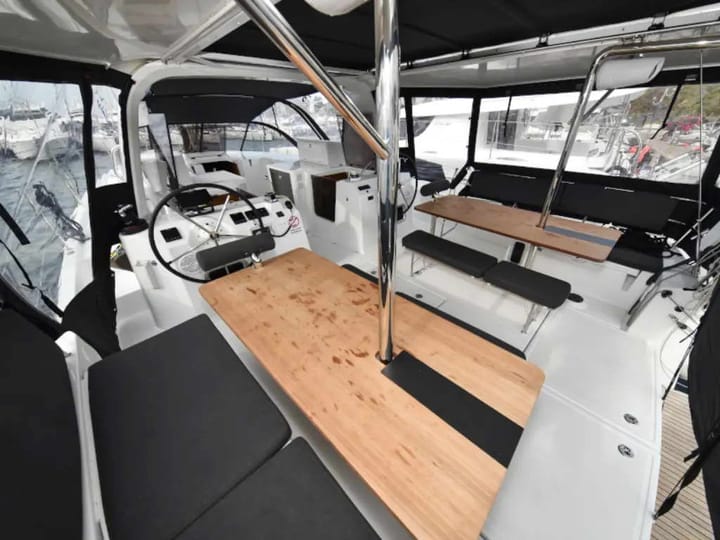 Sailboat Jeanneau Sun Loft 47 (2020) for Charter - Bormes-les-Mimosas | #16513 - 36