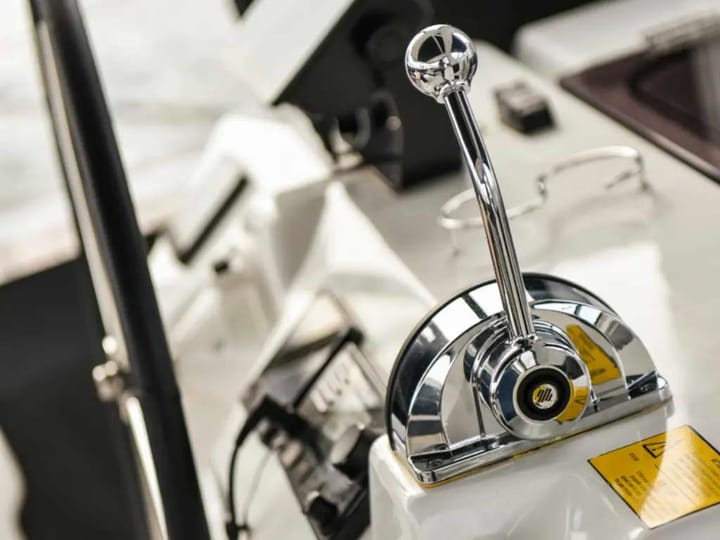 Sailboat Jeanneau Sun Loft 47 (2020) for Charter - Bormes-les-Mimosas | #16513 - 16