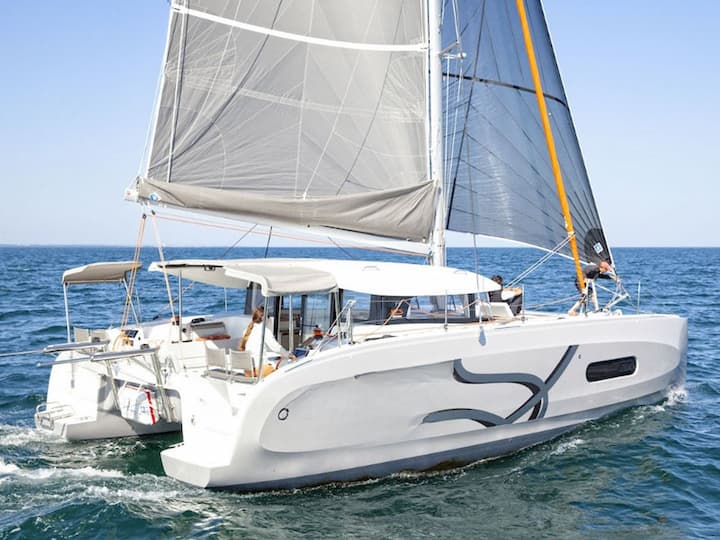 Paros 11.33 m For Charter Catamaran - #16530 - 1
