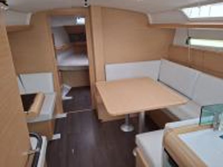 Voilier Jeanneau Sun Odyssey 419 (2018) pour Charter - Propriano | #16534 - 3