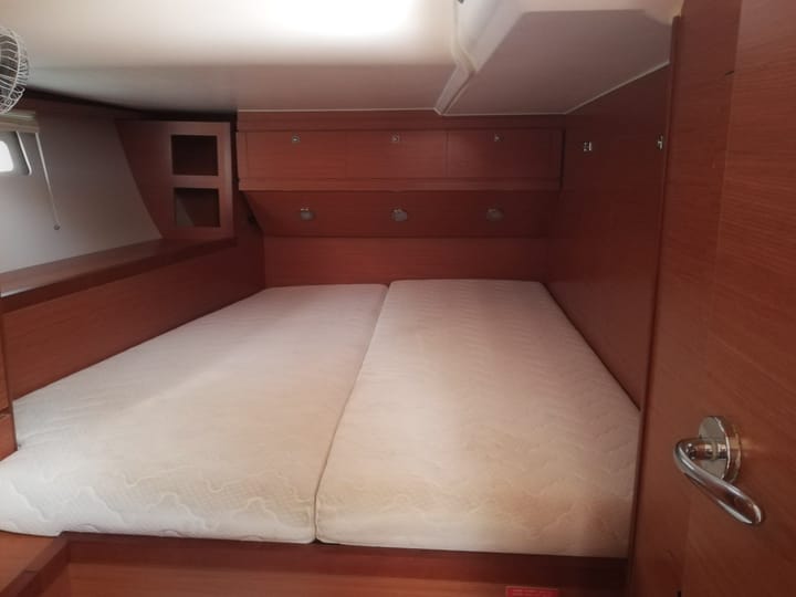 Voilier Dufour  520 Grand Large (2018) pour Charter - Kalkara | #16573 - 3