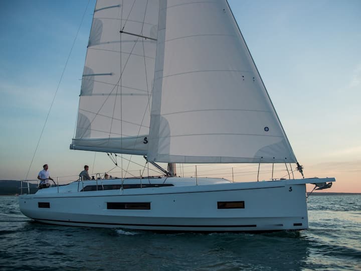  Zeilboot Beneteau Oceanis 40.1 (2021) voor Charter - Zadar | #16590 - 2