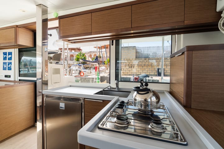 Catamaran Lagoon  40 (2020) pour Charter - Furnari | #16746 - 14