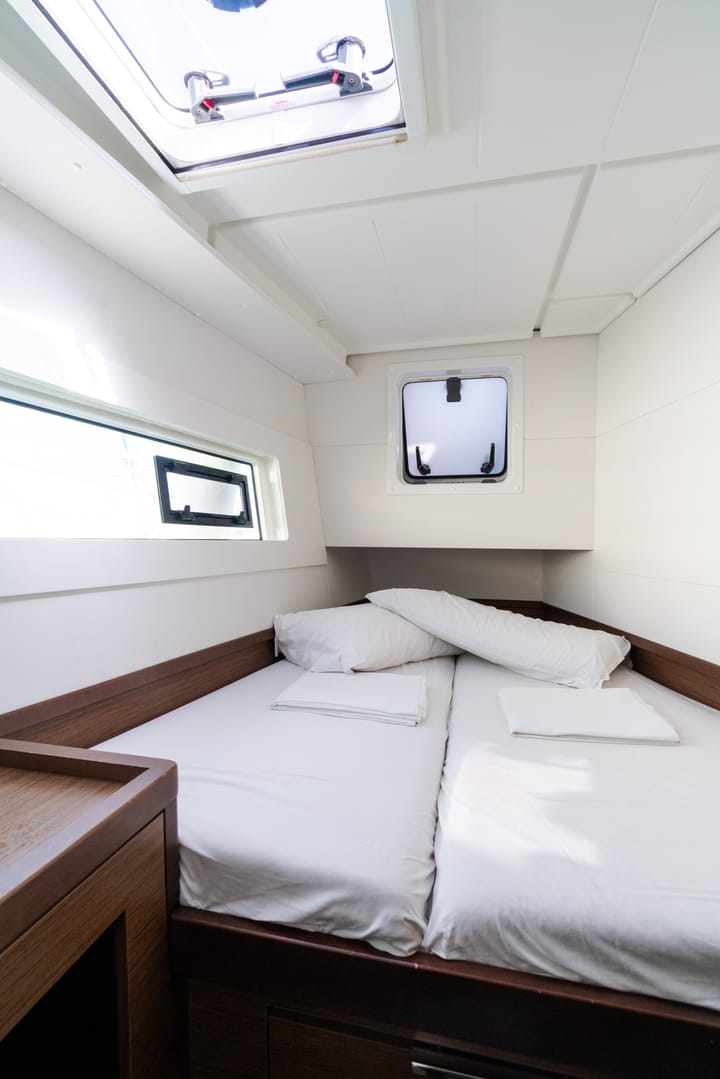 Catamaran Lagoon  40 (2020) pour Charter - Furnari | #16746 - 3