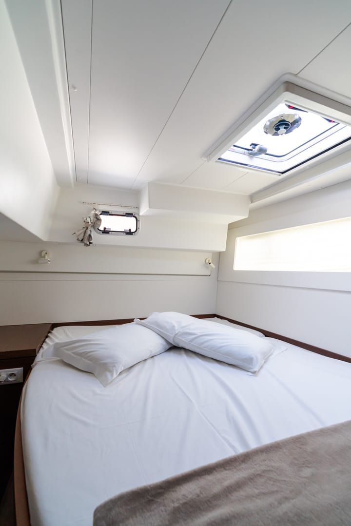 Catamaran Lagoon  40 (2020) pour Charter - Furnari | #16746 - 19