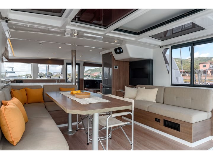 Catamaran Bali 4.2 (2023) for Charter - Cannigione | #16769 - 2