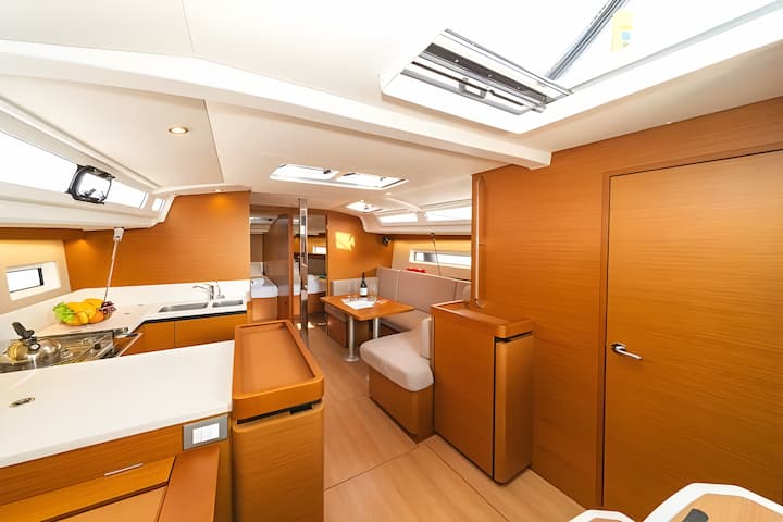  Barca a vela Jeanneau Sun Odyssey 440 (2023) per Noleggio, overcloccabile Atene | #16777 - 12