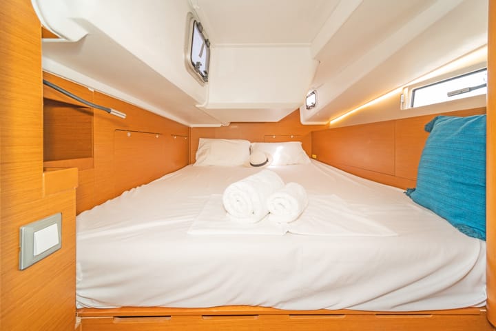 Voilier Jeanneau Sun Odyssey 490 (2021) pour Charter - Skiathos | #16794 - 10