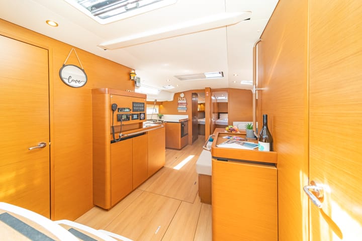 Voilier Jeanneau Sun Odyssey 490 (2021) pour Charter - Skiathos | #16794 - 8