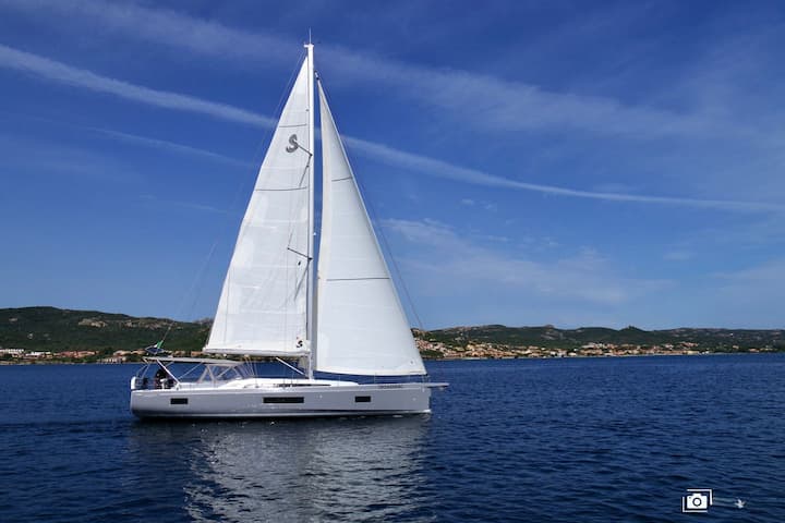 Sailboat Beneteau Oceanis 51.1 (2022) for Charter - Cannigione | #16820 - 8