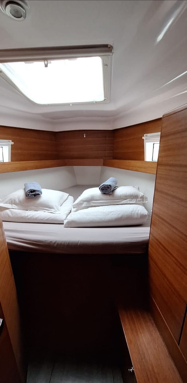  Zeilboot Elan  45 Impression (2023) voor Charter - Trogir | #16834 - 11