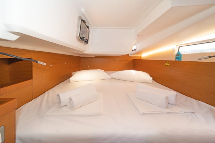  Zeilboot Jeanneau Sun Odyssey 490 (2023) voor Charter - Skradin | #16850 - 7