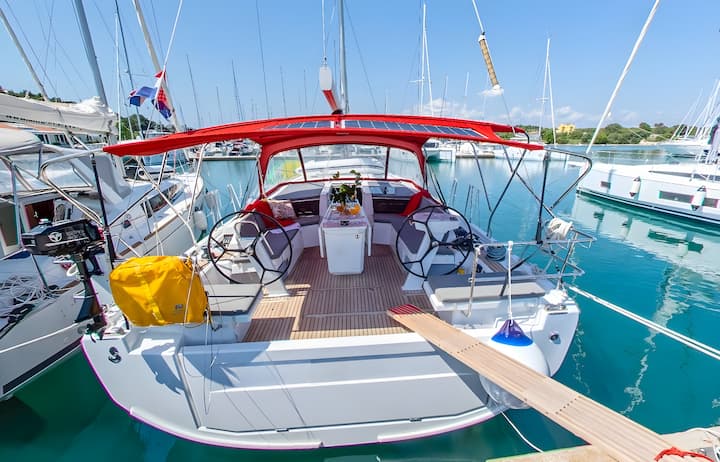 Spalato 14.6 m Per noleggio Barca a vela - #16873 - 5