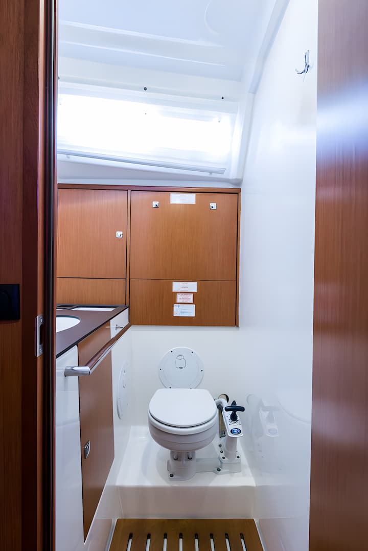  Velero Bavaria 46 Cruiser (2020) para Charter - Nea Peramos - Attica | #16998 - 25