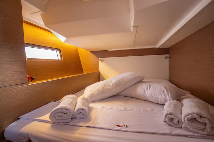 Sailboat Beneteau Oceanis 51.1 (2020) for Charter - Salerno | #17081 - 5