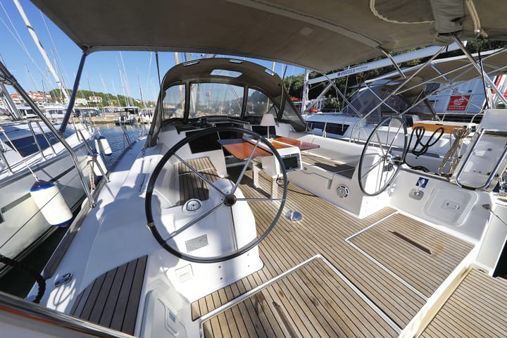 Pula 11.23 m For Charter Voilier - #17124 - 31