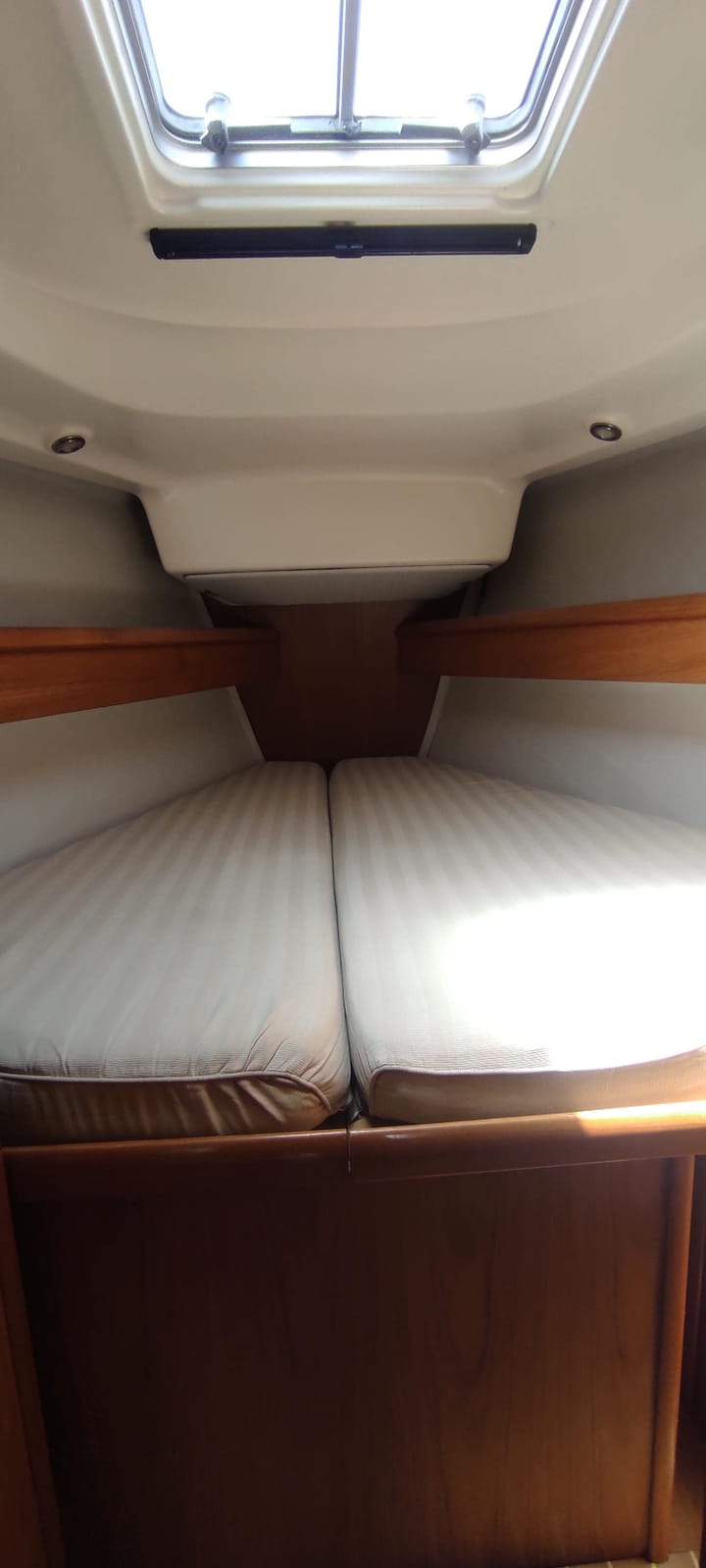 Voilier Jeanneau Sun Odyssey 43  (2001) pour Charter - Volos | #17187 - 13