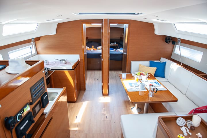 Voilier Jeanneau Sun Odyssey 490 (2022) pour Charter - Kos | #17195 - 35