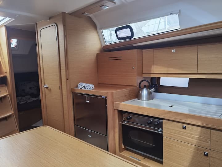 Pula 11.23 m Für Charter Segelboot — #17272 - 9