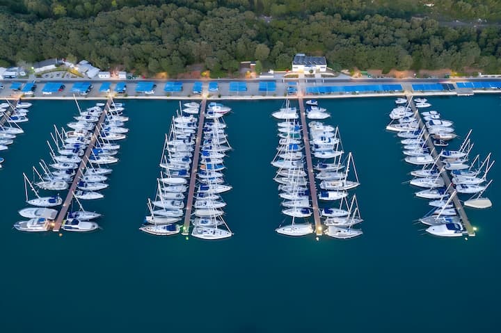 Pula 11.23 m Für Charter Segelboot — #17272 - 22