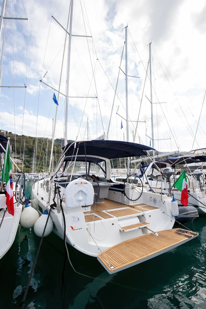 Voilier Beneteau Oceanis 41.1 (2020) pour Charter - Capo d'Orlando | #17284 - 13