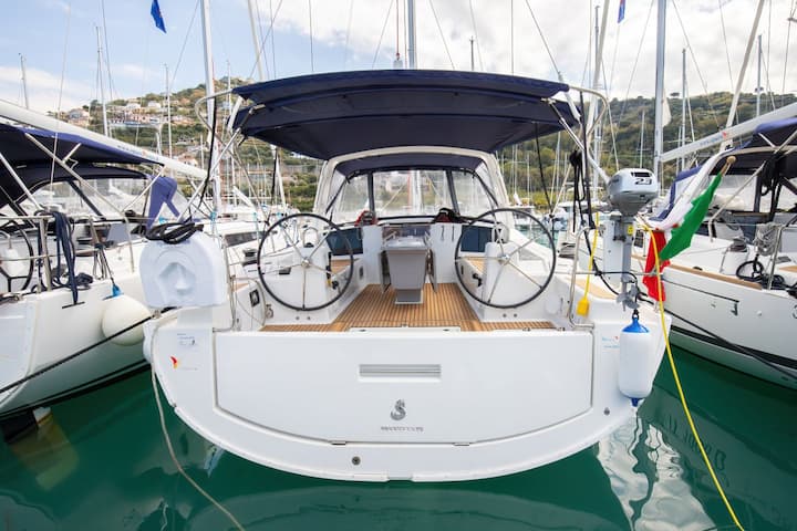 Voilier Beneteau Oceanis 41.1 (2020) pour Charter - Capo d'Orlando | #17284 - 22