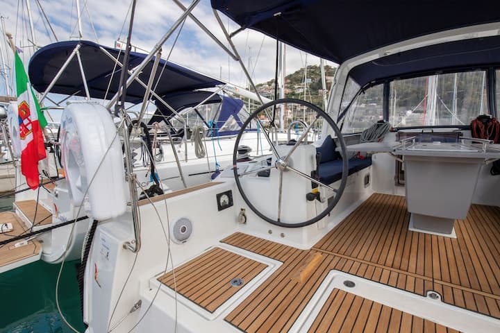 Voilier Beneteau Oceanis 41.1 (2020) pour Charter - Capo d'Orlando | #17284 - 3