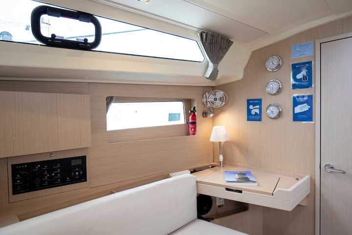 Voilier Beneteau Oceanis 41.1 (2020) pour Charter - Capo d'Orlando | #17284 - 23